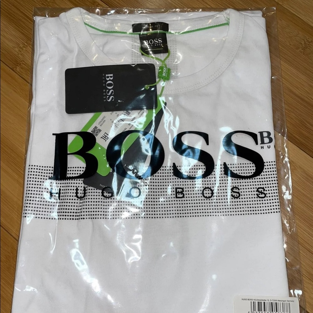 Hugo boss t-shirts - Picture 4 of 10